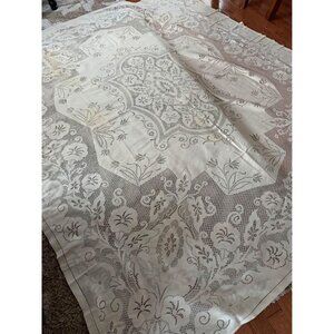 Lace Tablecloth Floral Cut-Out Pattern 64" X 76" Elegant Design Vintage
